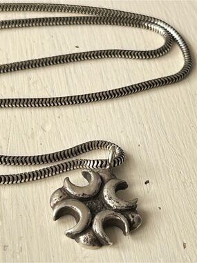 925 Italy Sterling silver snake chain with four moon pendant